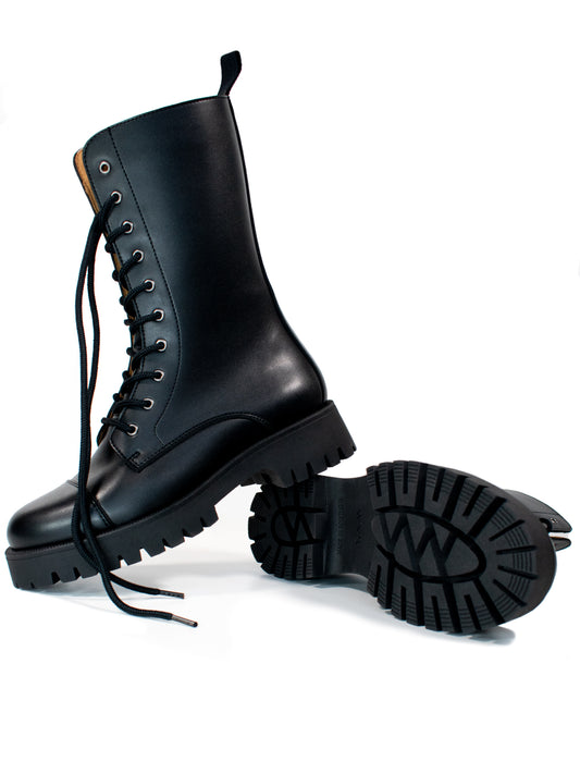 Track Sole 10 Eye Boots | Vegan Boots